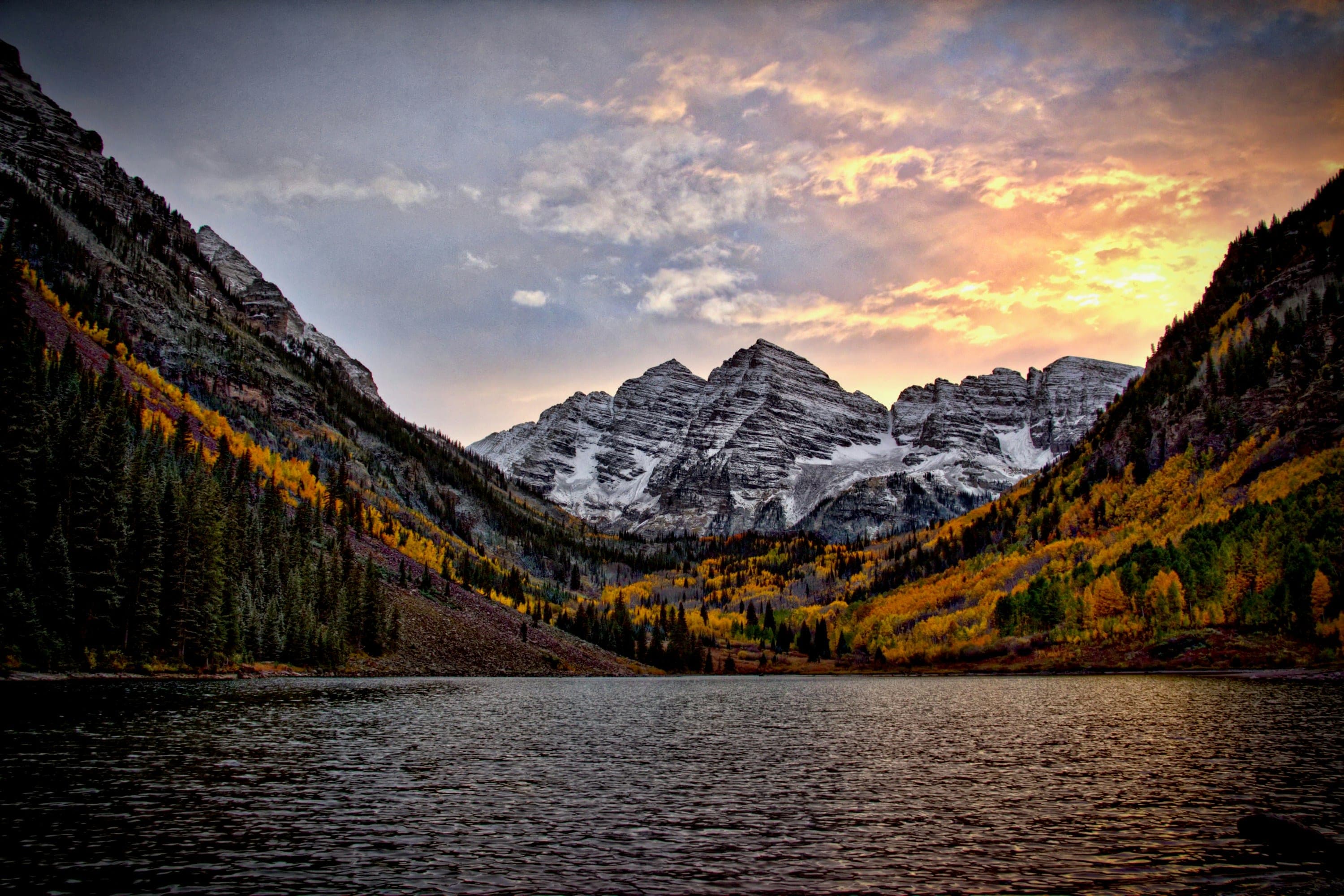 Maroon Bells alpine sunset in the Colorado high country.